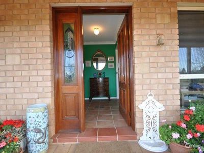 4R Numbardie Drive, Dubbo