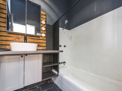 99 West Parade, Perth