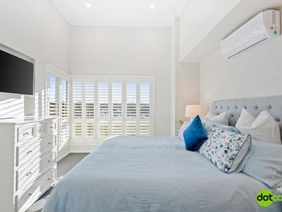 25 Farrier Crescent, Hamlyn Terrace