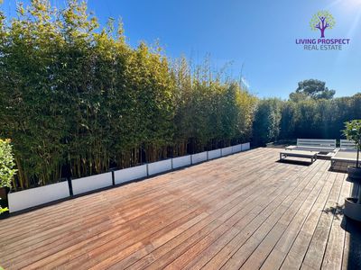 25 Haslewood Street, Point Cook