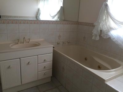 41 Rosella Avenue, Werribee