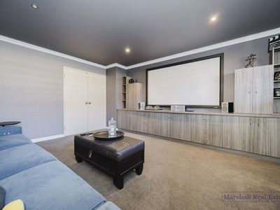 102 Millendon Street, Carramar