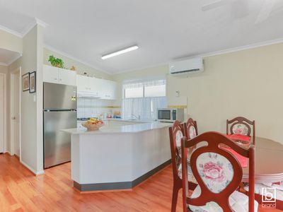 2 / 2 Mulloway Road, Chain Valley Bay