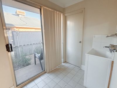 12 / 3 Great Eastern Highway, Somerville