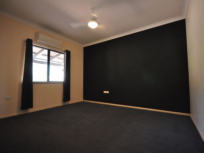 5 Thomas Street, South Hedland