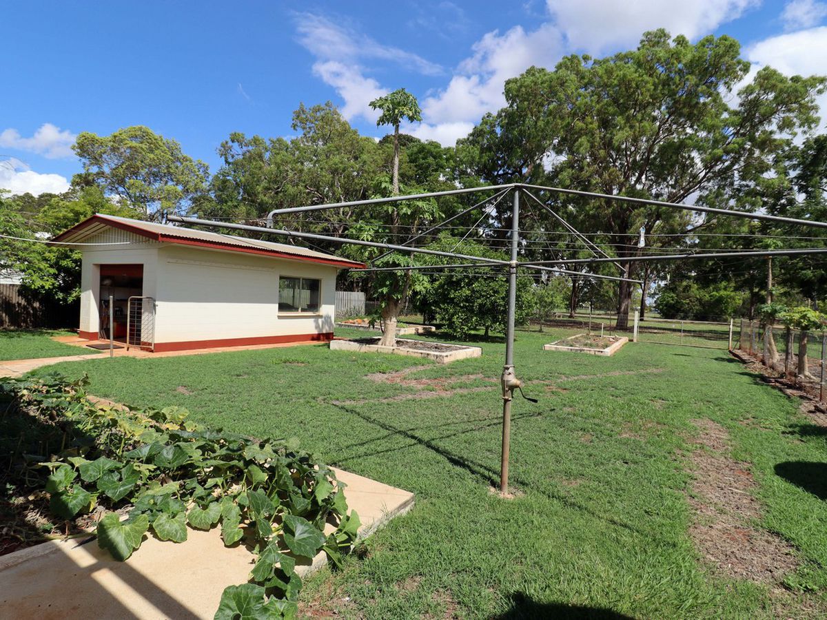 16 BANKSIA STREET, Walkamin