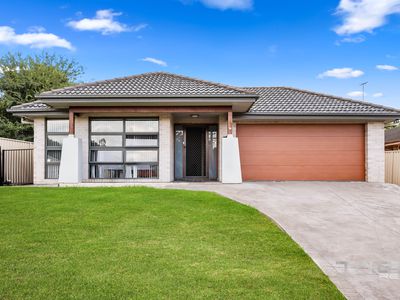 18 Edward Street, Kingswood