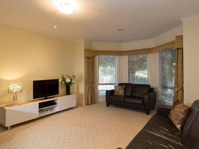 5 Head Court, Seymour