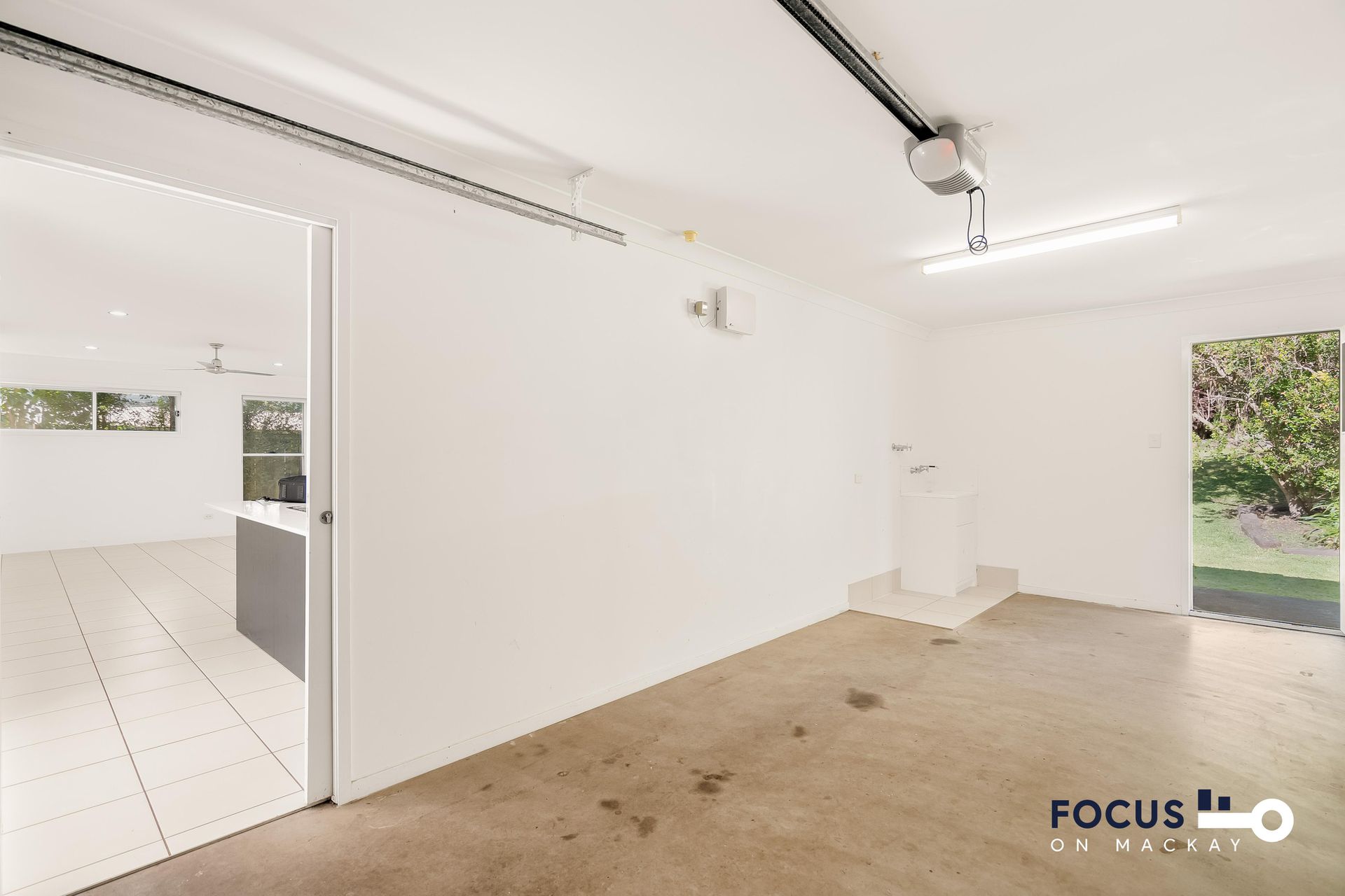 1 / 86 West Street, Sarina