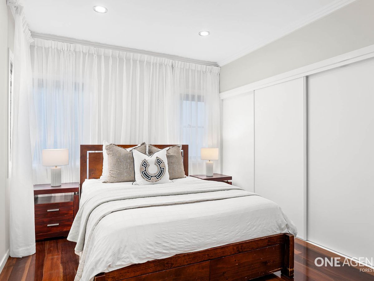 14 Seanna Place, Brookwater