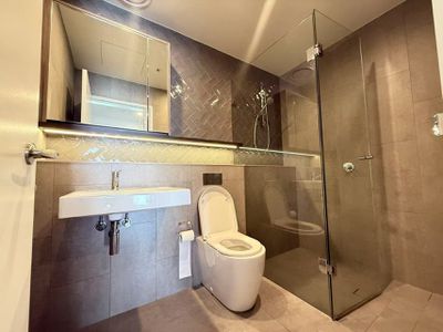 3402 / 5 Gadigal Avenue, Waterloo