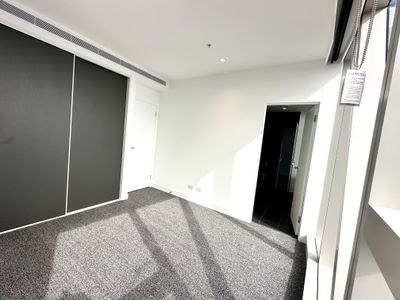 4210 / 639 Little Lonsdale Street, Melbourne