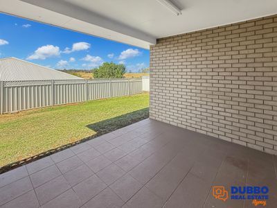 18a Ellenborough Avenue, Dubbo