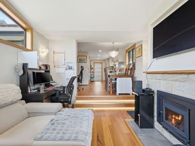 10 Crooked Tree Court, Nicholls Rivulet