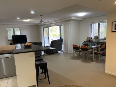 48 / 57  Grand Parade , Kawana Island