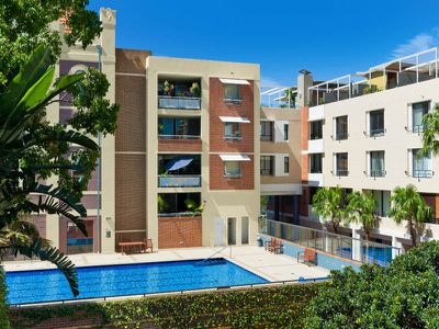 B402 / 780 Bourke Street, Redfern