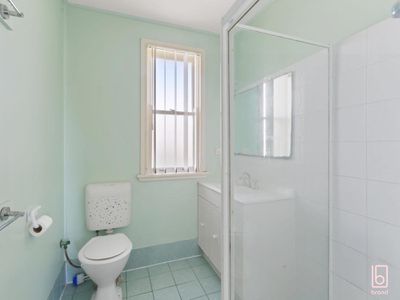 6 Windermere Avenue, Woodberry