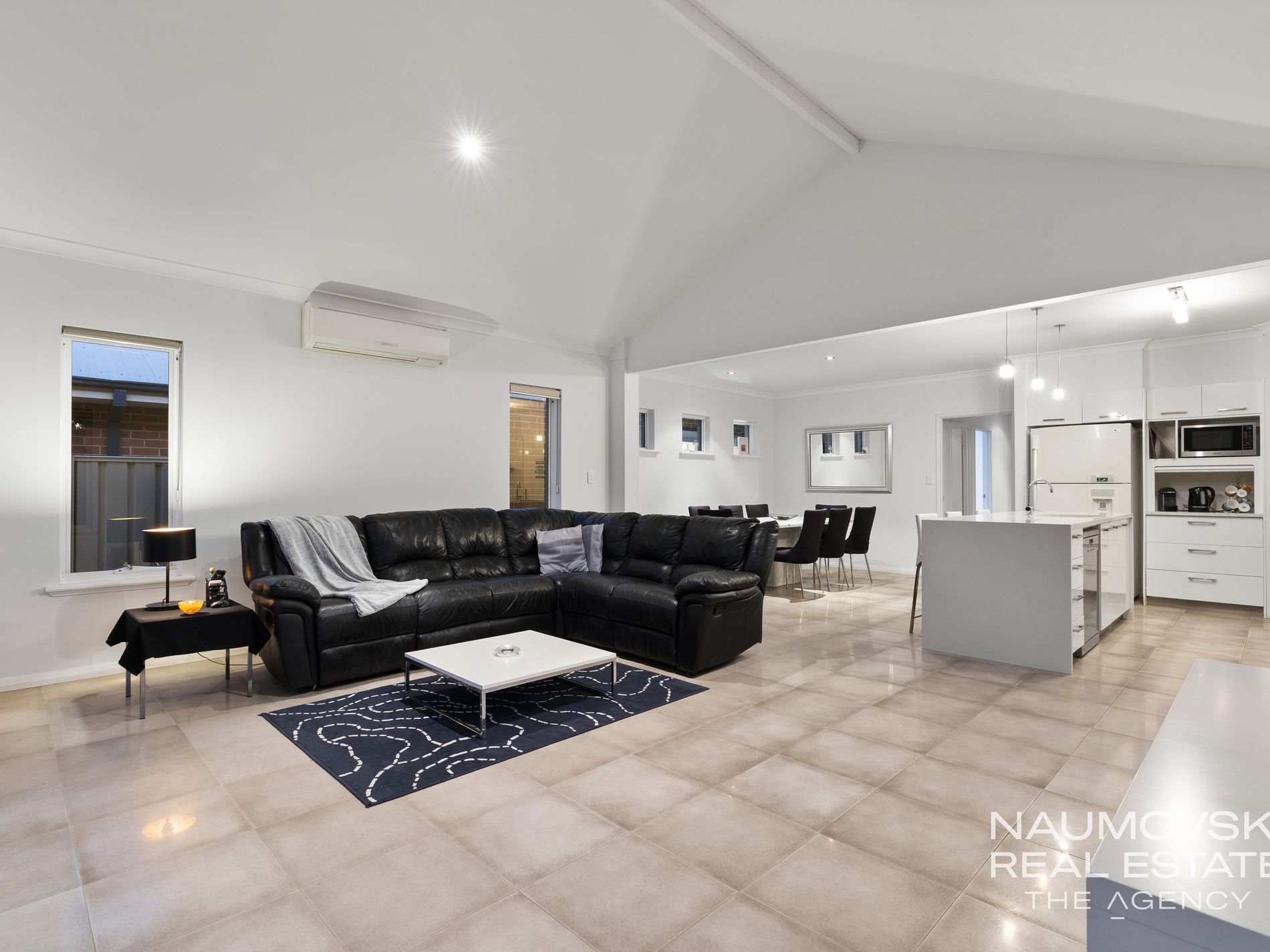 40A Bridgewater Crescent, Karrinyup