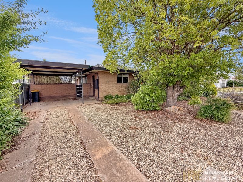 39 Landy Street, Horsham