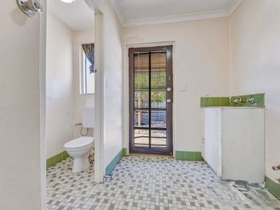 2 Newport Way, Lynwood