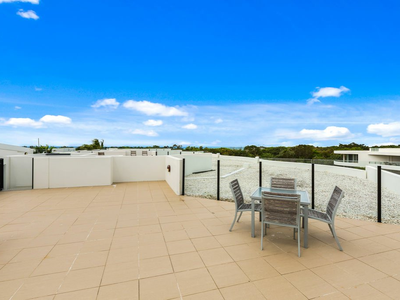 55 / 685-707 Casuarina Way, Casuarina