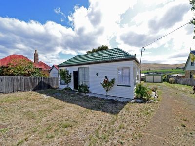 24 Franklin Place, Hamilton
