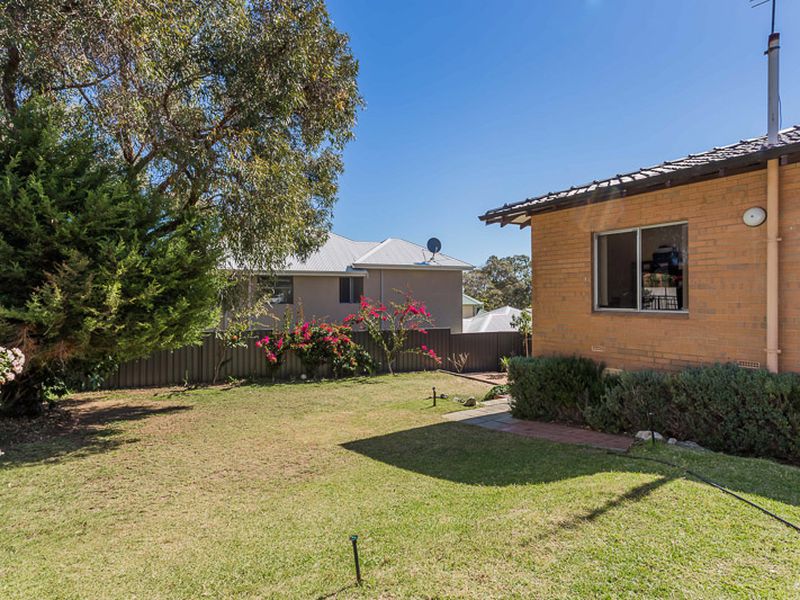 53 Stockdale Crescent, Wembley Downs