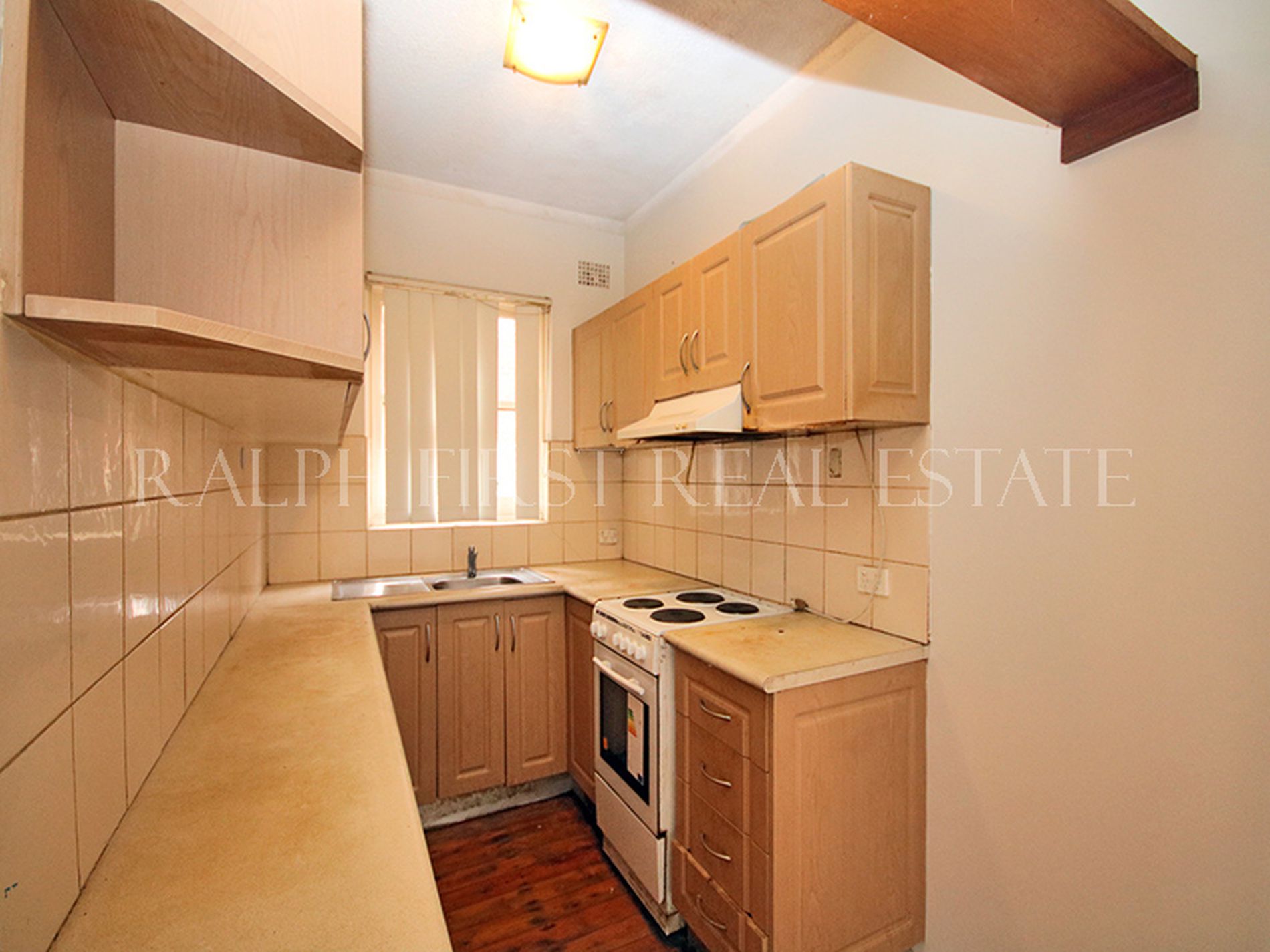 1 / 12 Renown Avenue, Wiley Park