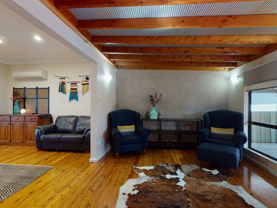 21 Laughton Street, Dubbo
