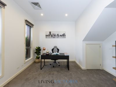 24 Minvi Terrace, Cairnlea