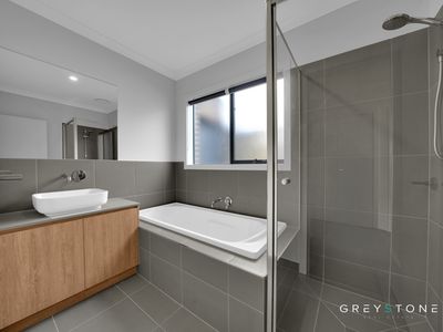 34 Maradona Boulevard, Deanside