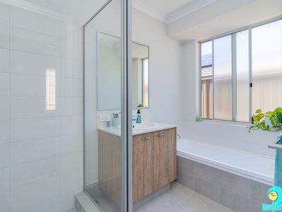 10 Spinnaker Boulevard, Yanchep