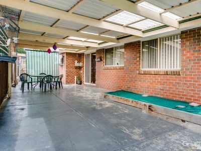 9 Ralph Crescent, Hampton Park