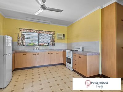 1 / 3 Breffni Street, Innisfail Estate