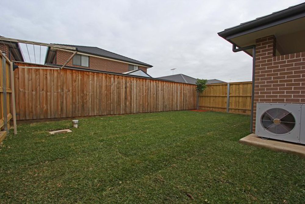 27 Vogue Avenue, Moorebank