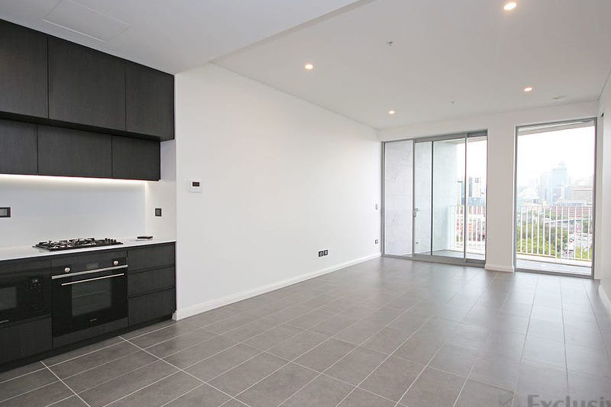 704 / 1B Lawson Square Street, Redfern