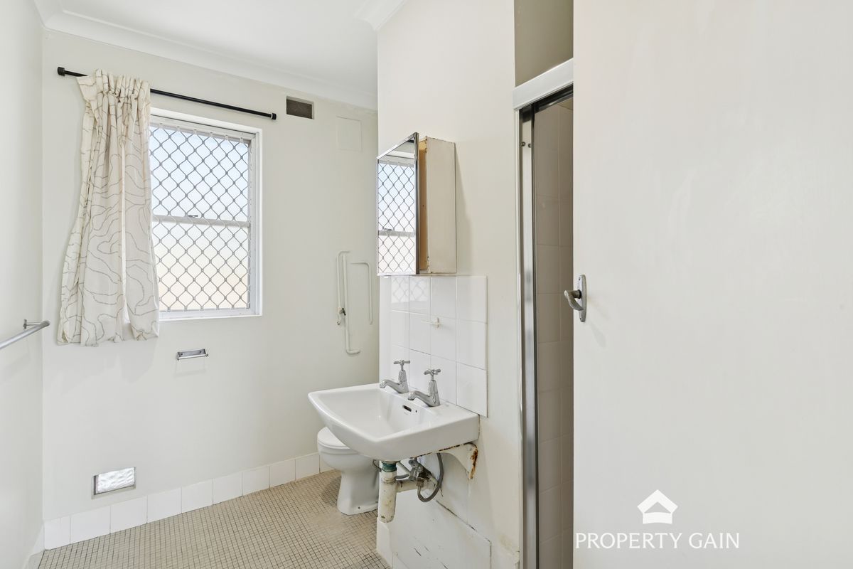 11 / 82 Broadway, Crawley