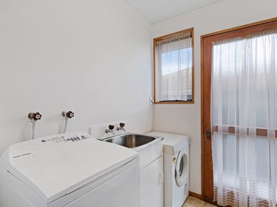 2 / 12 Algie Place, Avonhead