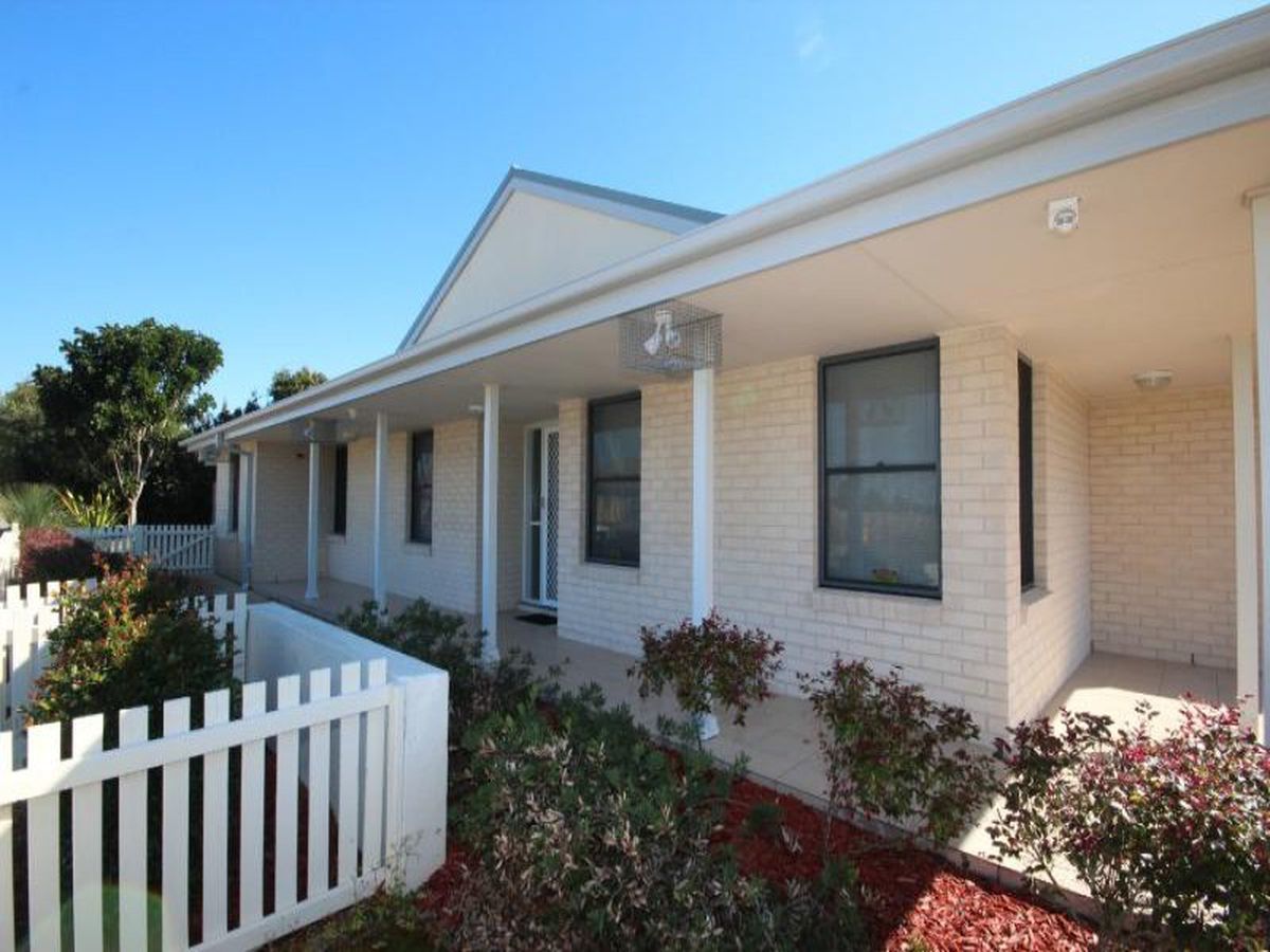 5 Brittania Dr, Tanilba Bay Portside Real Estate