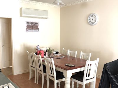 1 Hughes Street, Horsham