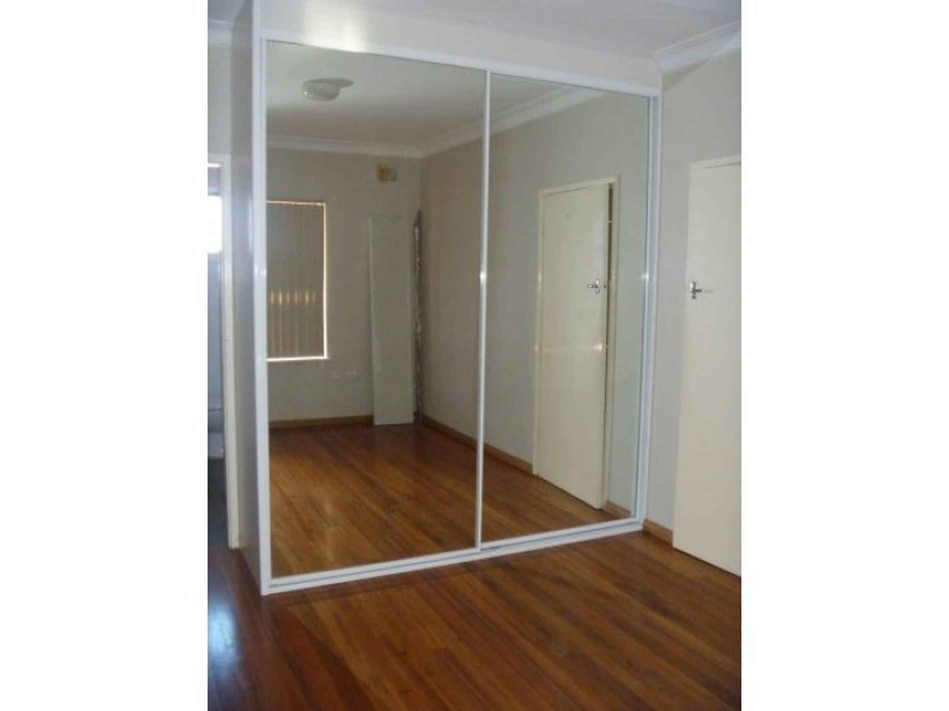 7 / 1 Olympic Boulevard, Port Kembla