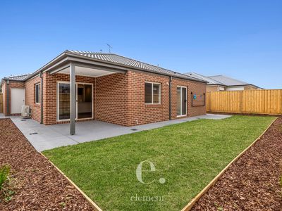 19 Delmare Drive, Leopold