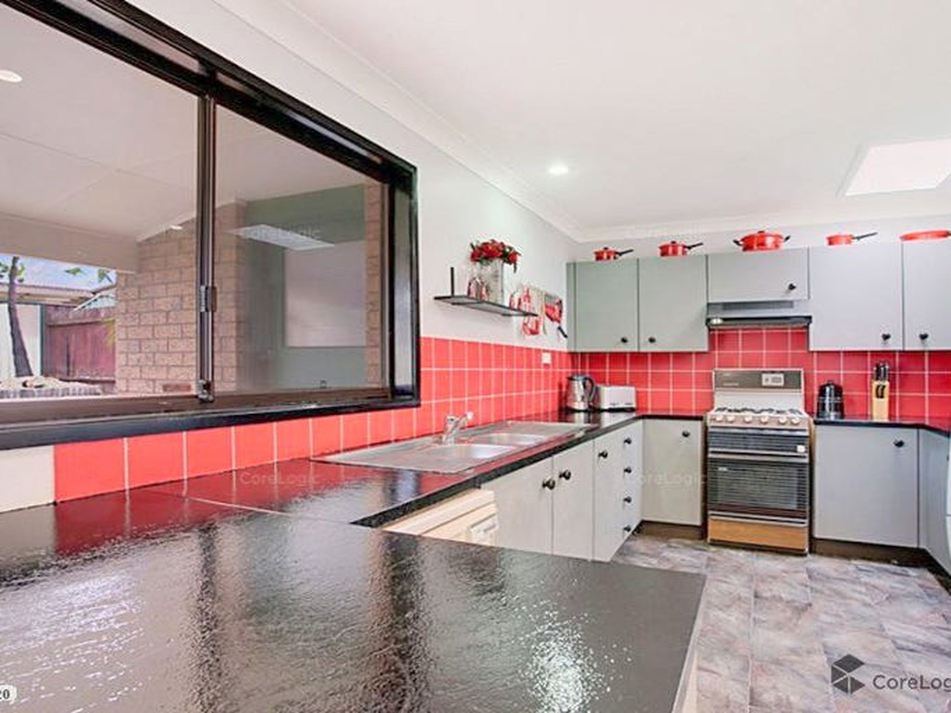 4 Aquamarine Drive, Eagle Vale