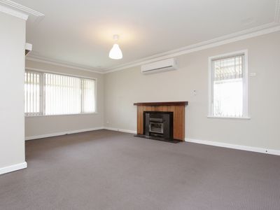 110 Arkana Road, Westminster