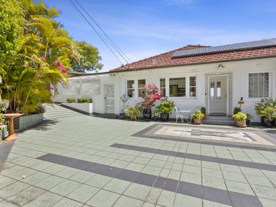 53 Peronne Avenue, Clontarf