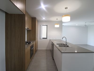 53 Highbury Court, Greenbank