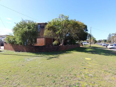 13 Wallis Street, Tuncurry