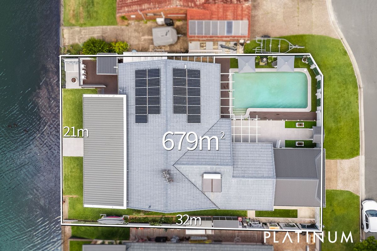 10 Spinnaker Court, Currumbin Waters