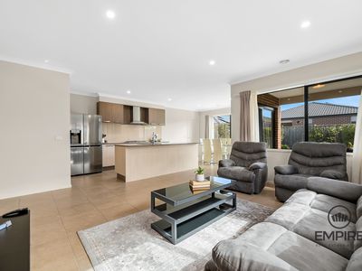 52 Simmental Drive, Clyde North