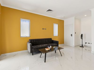 19 Aquarius Loop, Bennett Springs